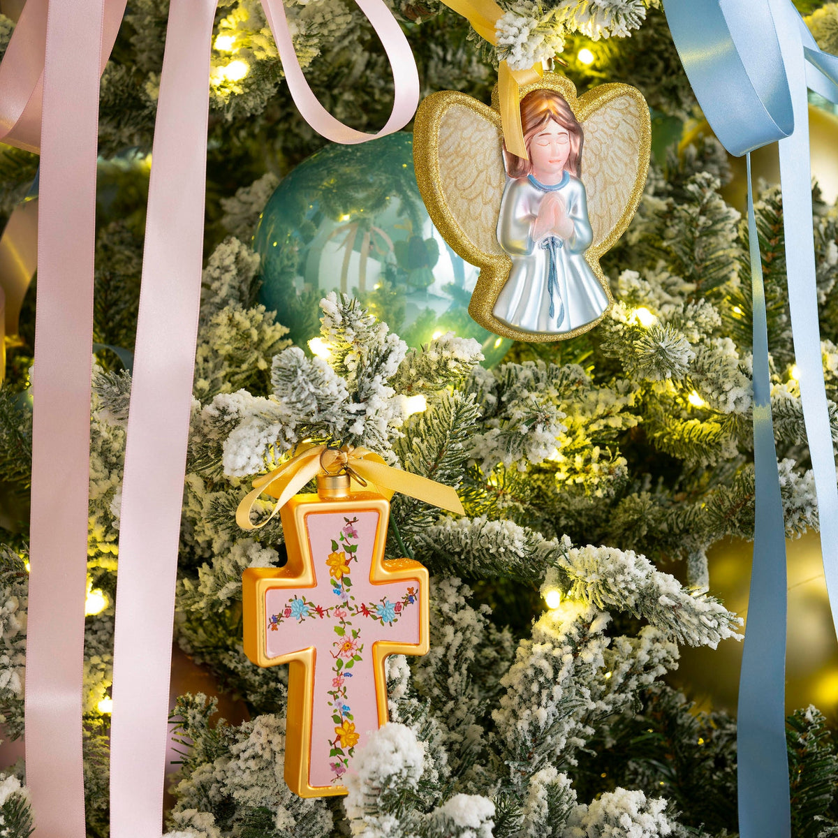 Lauren Clyburn Angel Blown Glass Christmas Ornament – 2026