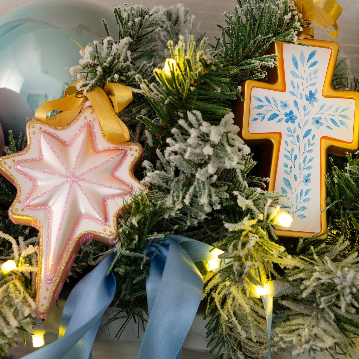 Star of Bethlehem Blown Glass Christmas Ornament – 2026 First Edition